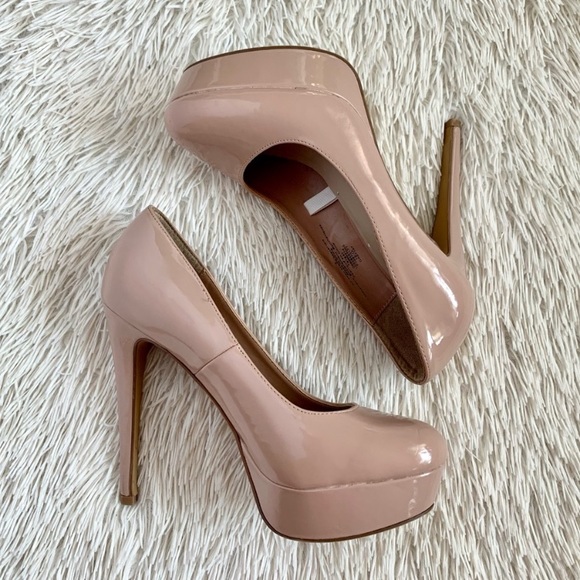 Tan/Nude Platform Patent Leather High Heels•Size 8•HIGH!!!!! - Picture 2 of 10